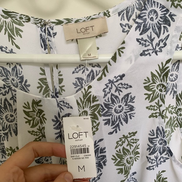 NWT Loft Women's Top - Picture 4 of 6